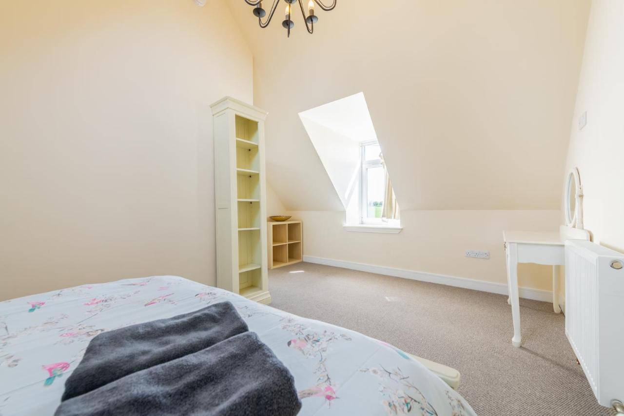 Nether Newton - Sleeps 12, Hottub, Sauna, Private Garden Newmilns Luaran gambar