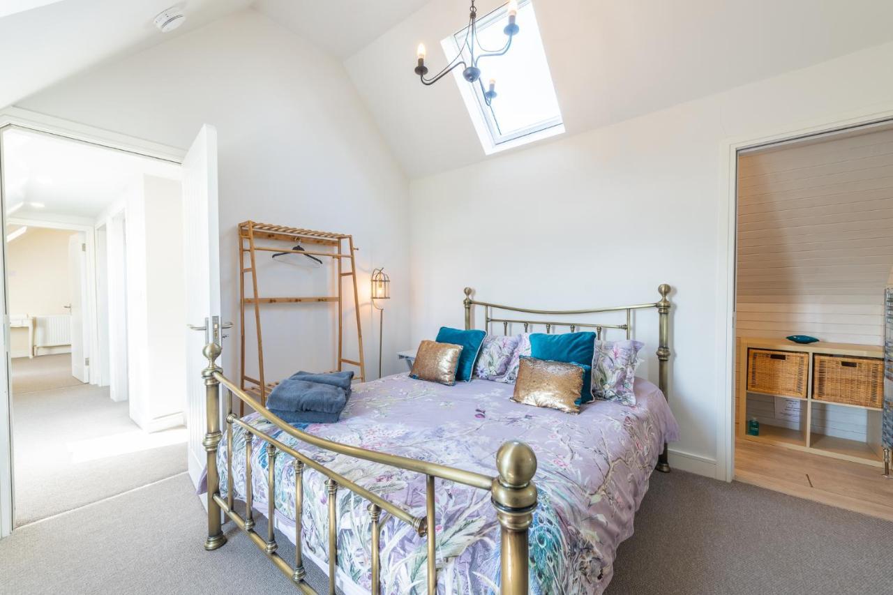 Nether Newton - Sleeps 12, Hottub, Sauna, Private Garden Newmilns Luaran gambar